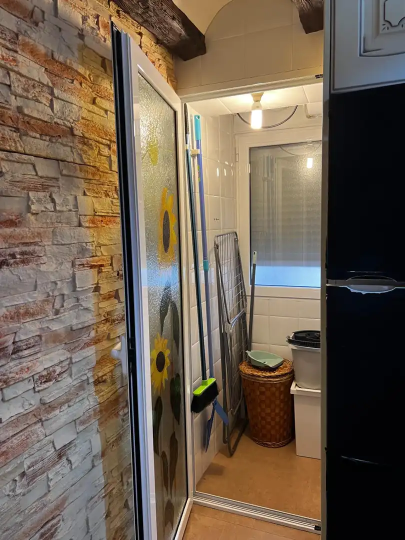 Baño de Piso de alquiler en Yecla con Aire acondicionado, Calefacción y Jardín privado