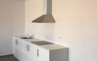 Kitchen of Flat to rent in Móra la Nova  with Balcony, Alarm and Home automation