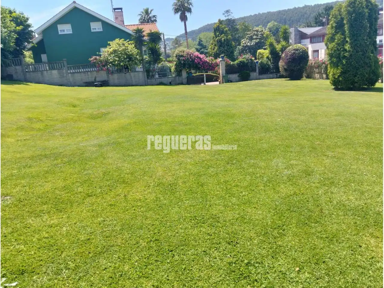 Terreno residenziale in vendita a Avenida Federico Fernández Trapa