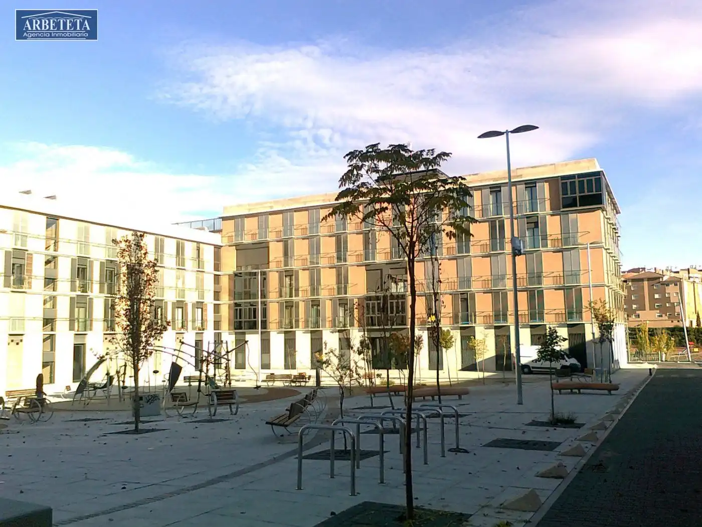 Exterior view of Office for sale in Guadalajara  with Air Conditioner, Heating and Storage room