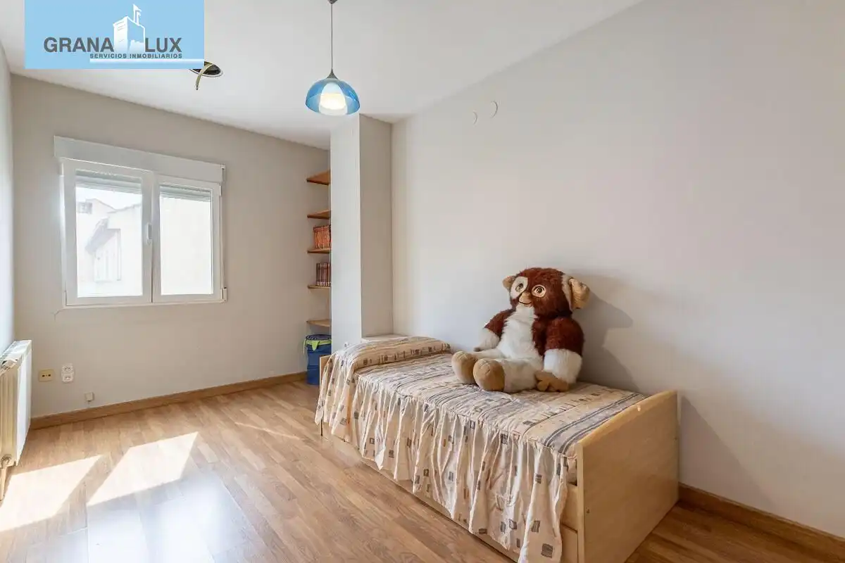 Chalet con terraza en venta en Calle de la Reina Mora, imagen 27