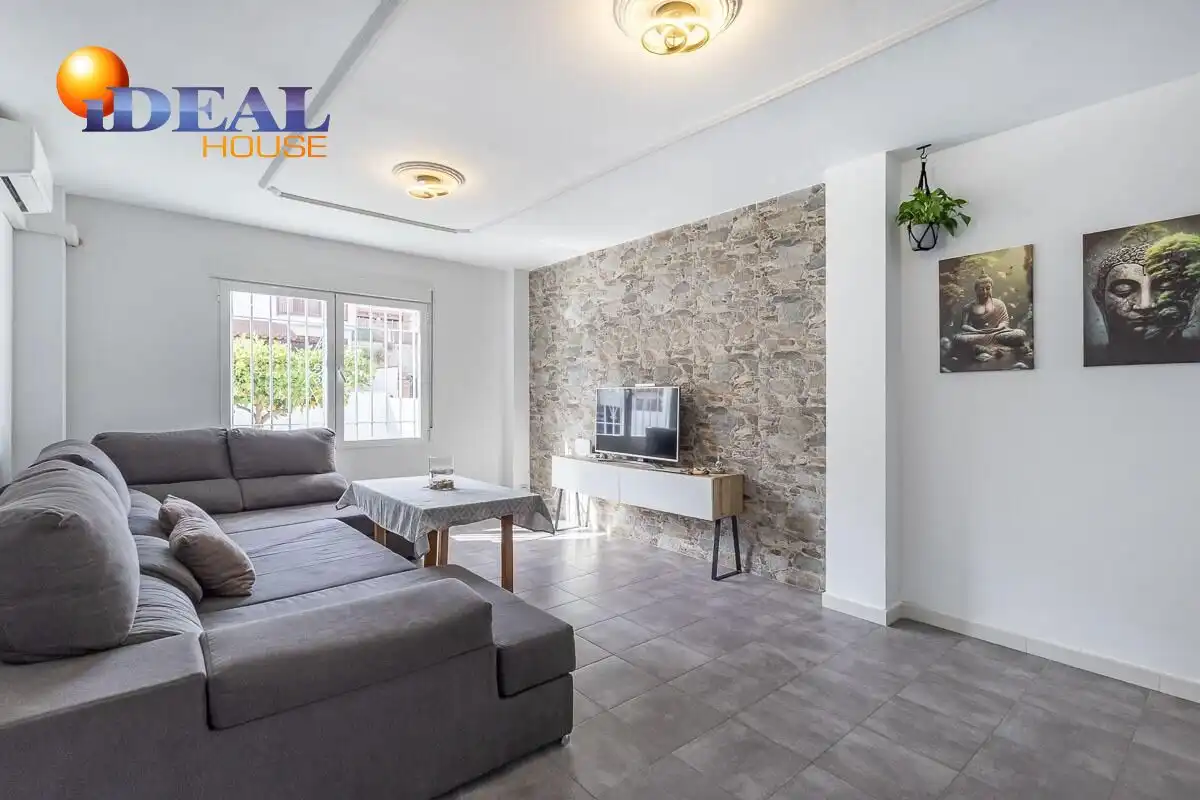 House for sale in Calle HARALES, imagen 2