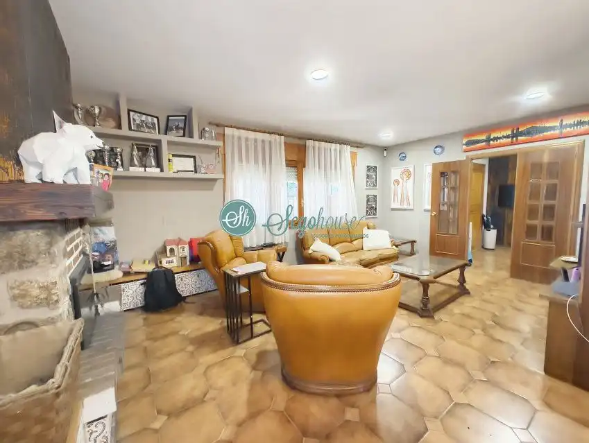 Detached house with garden for sale in Valverde del Majano, imagen 29