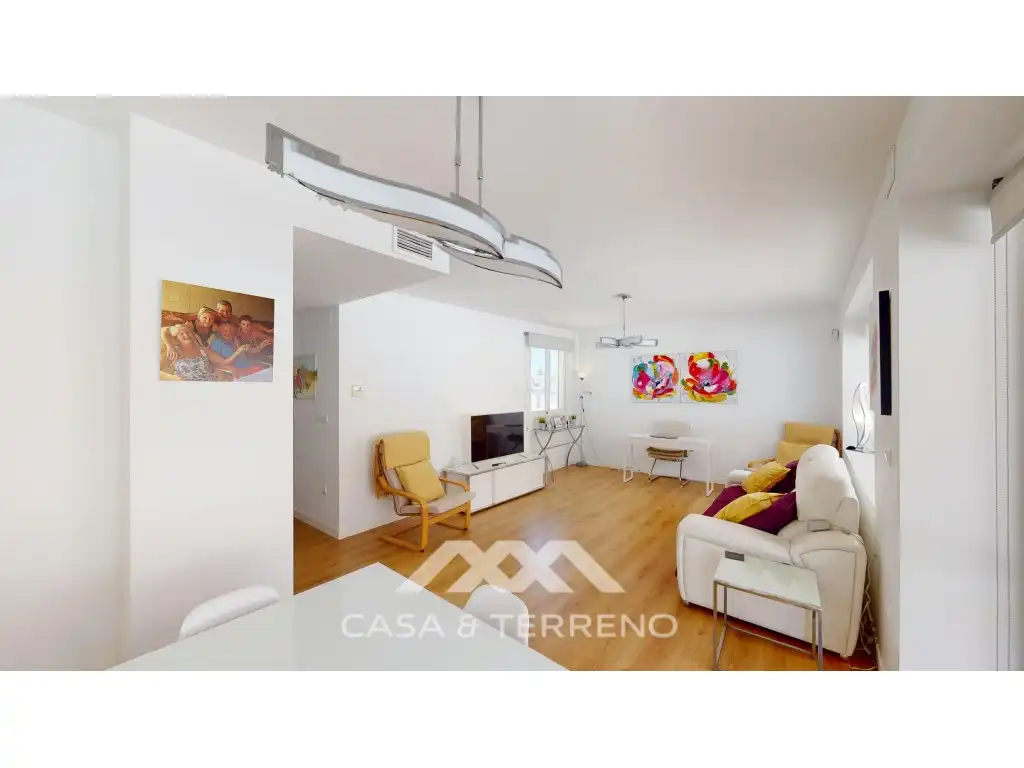 Sala d'estar de Casa o xalet en venda en Vélez-Málaga amb Aire condicionat, Jardí privat i Terrassa