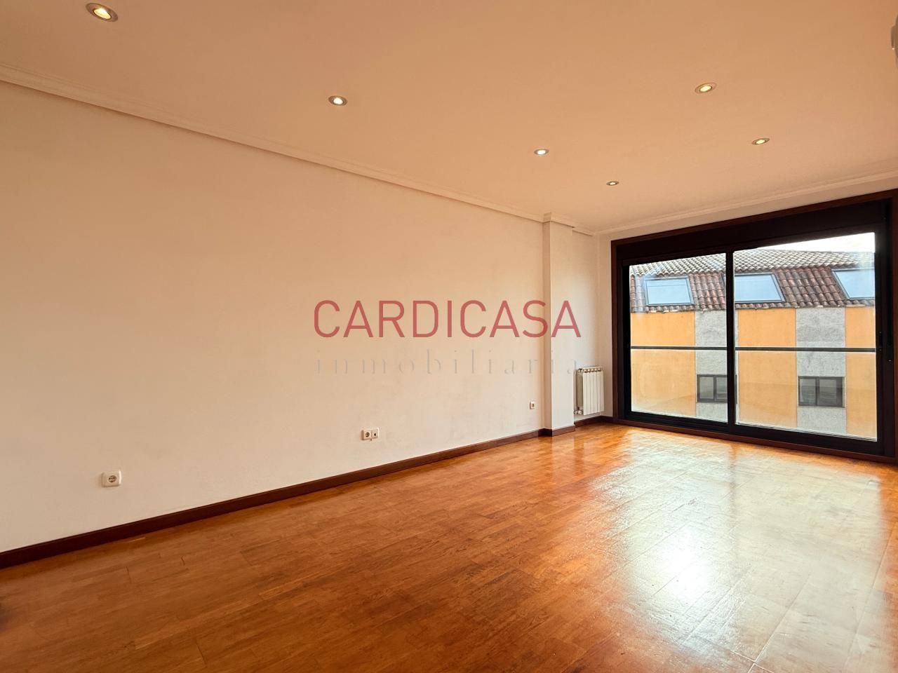 Flat to rent in Vigo   with Heating and Parquet flooring
