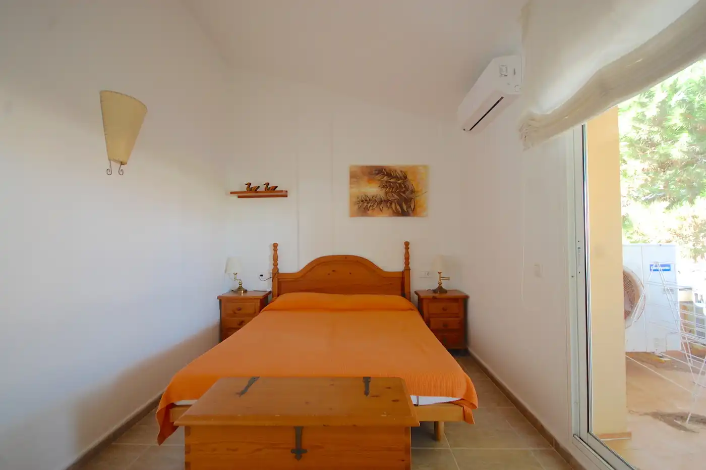 Habitación de Casa adosada en venta en L'Escala con Aire acondicionado, Calefacción y Jardín privado