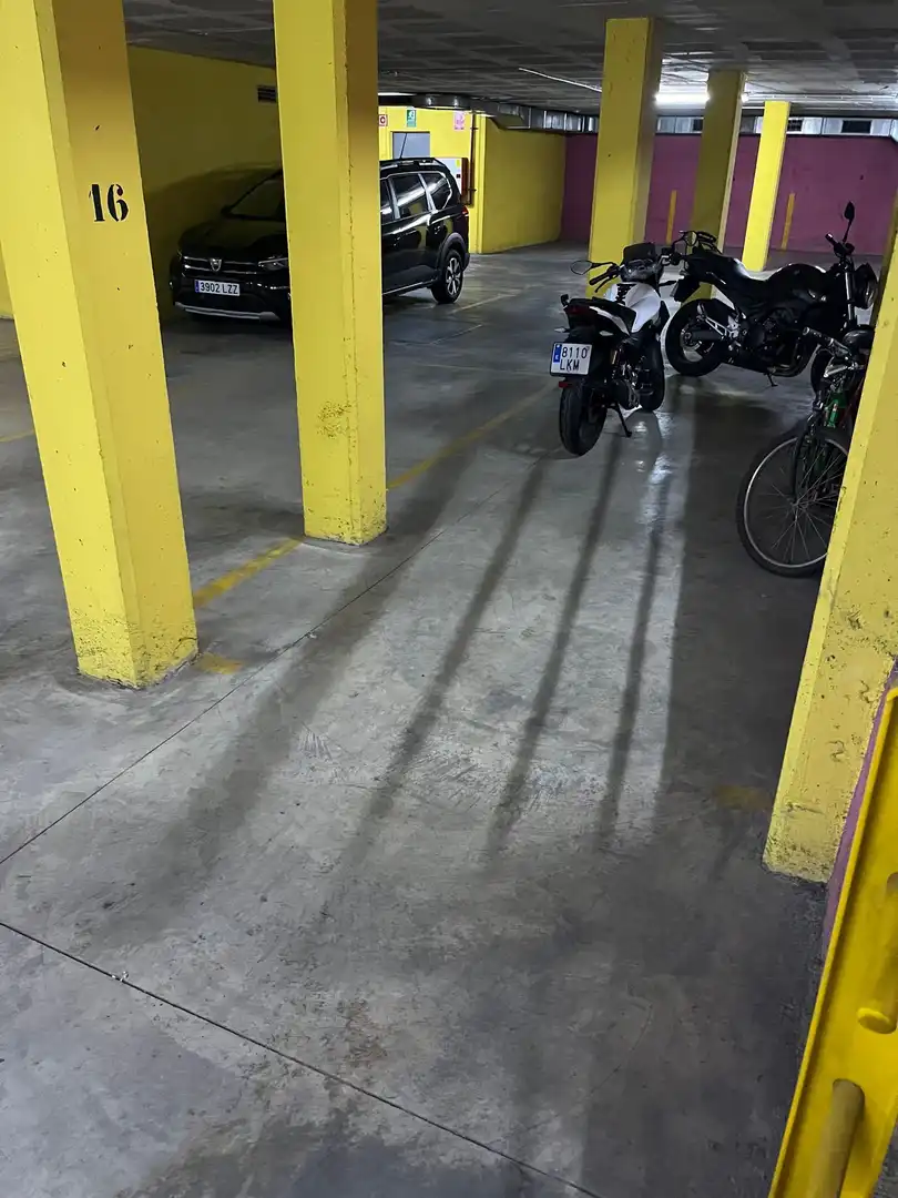 Aparcament de Garatge de lloguer en Mataró
