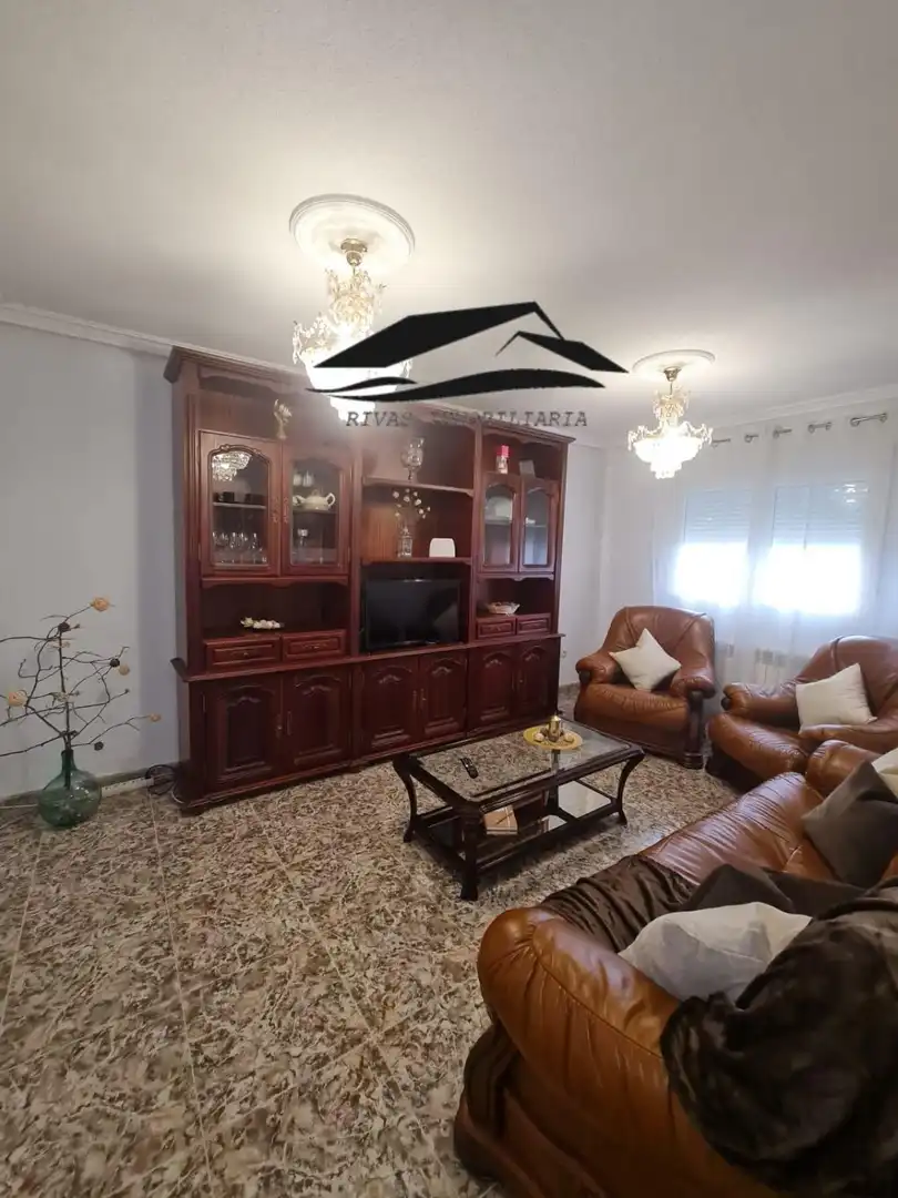 Sala d'estar de Casa o xalet en venda en Cepeda amb Aire condicionat, Calefacció i Traster