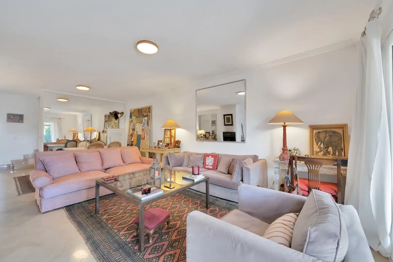 Sala de estar de Casa adosada en venta en Marbella con Aire acondicionado, Terraza y Trastero