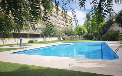 Piscina de Pis en venda en Vilanova i la Geltrú amb Aire condicionat, Calefacció i Jardí privat