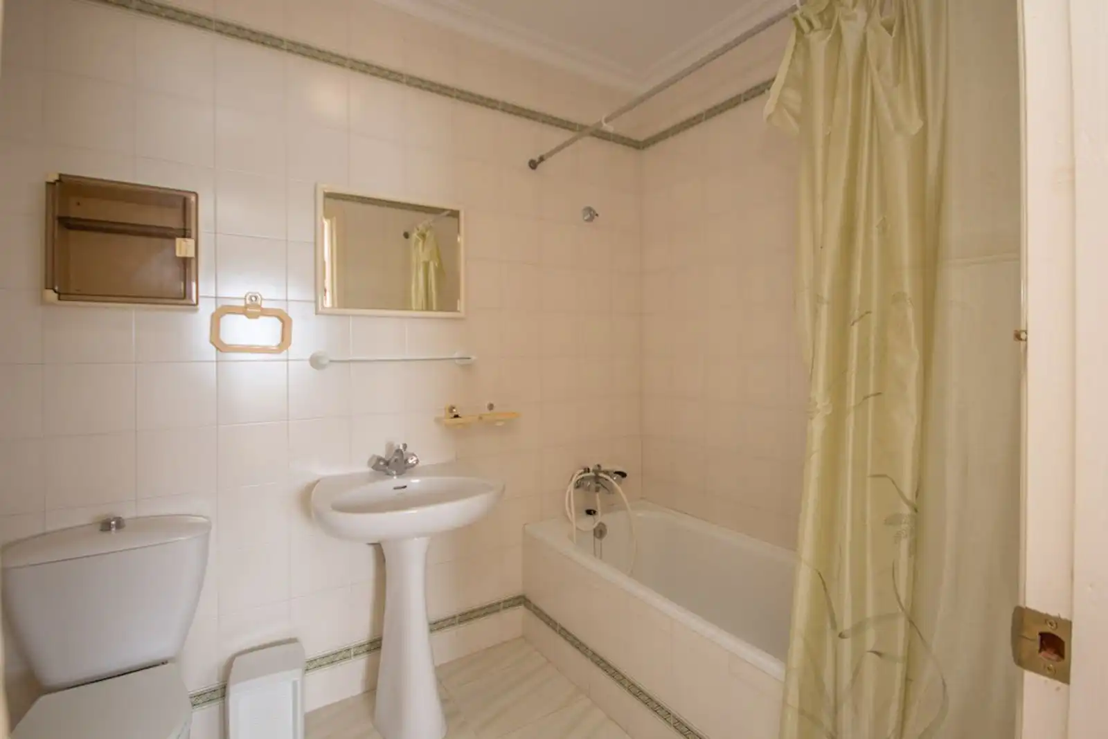 Chalet con piscina en venta en Playa Bahía Dorada, imagen 43