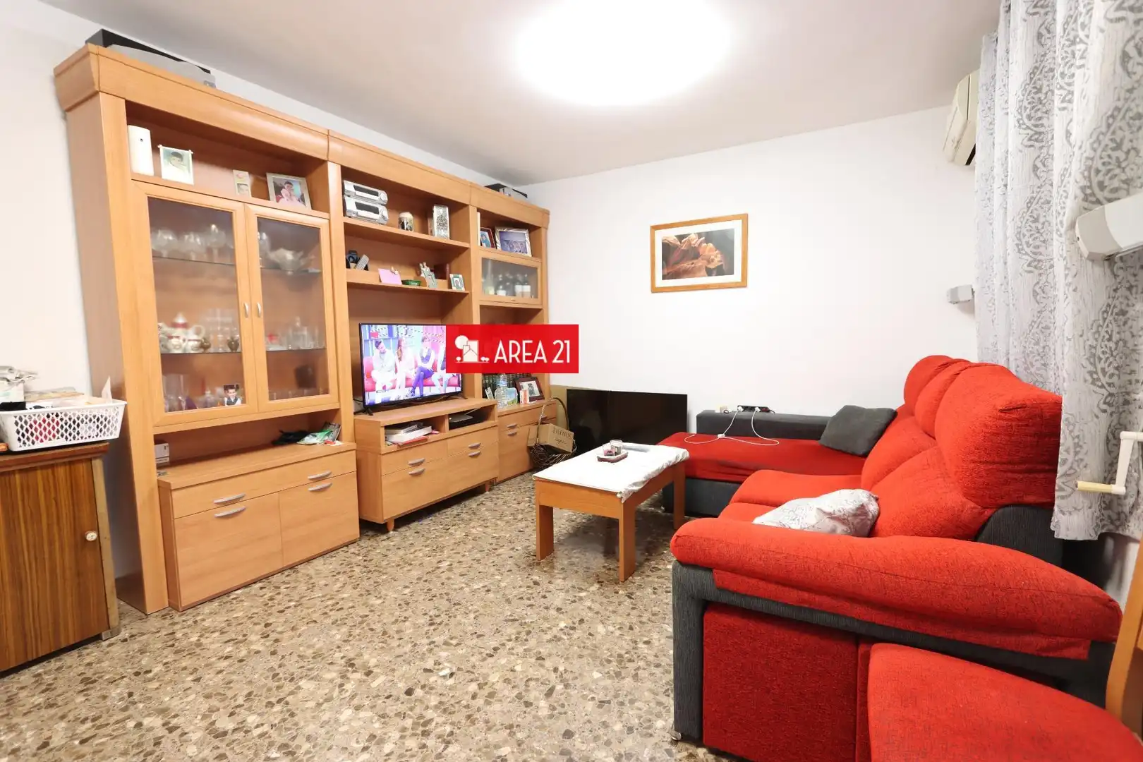 Piso en venta en La Pobla de Vallbona con Aire acondicionado, Calefacción y Trastero