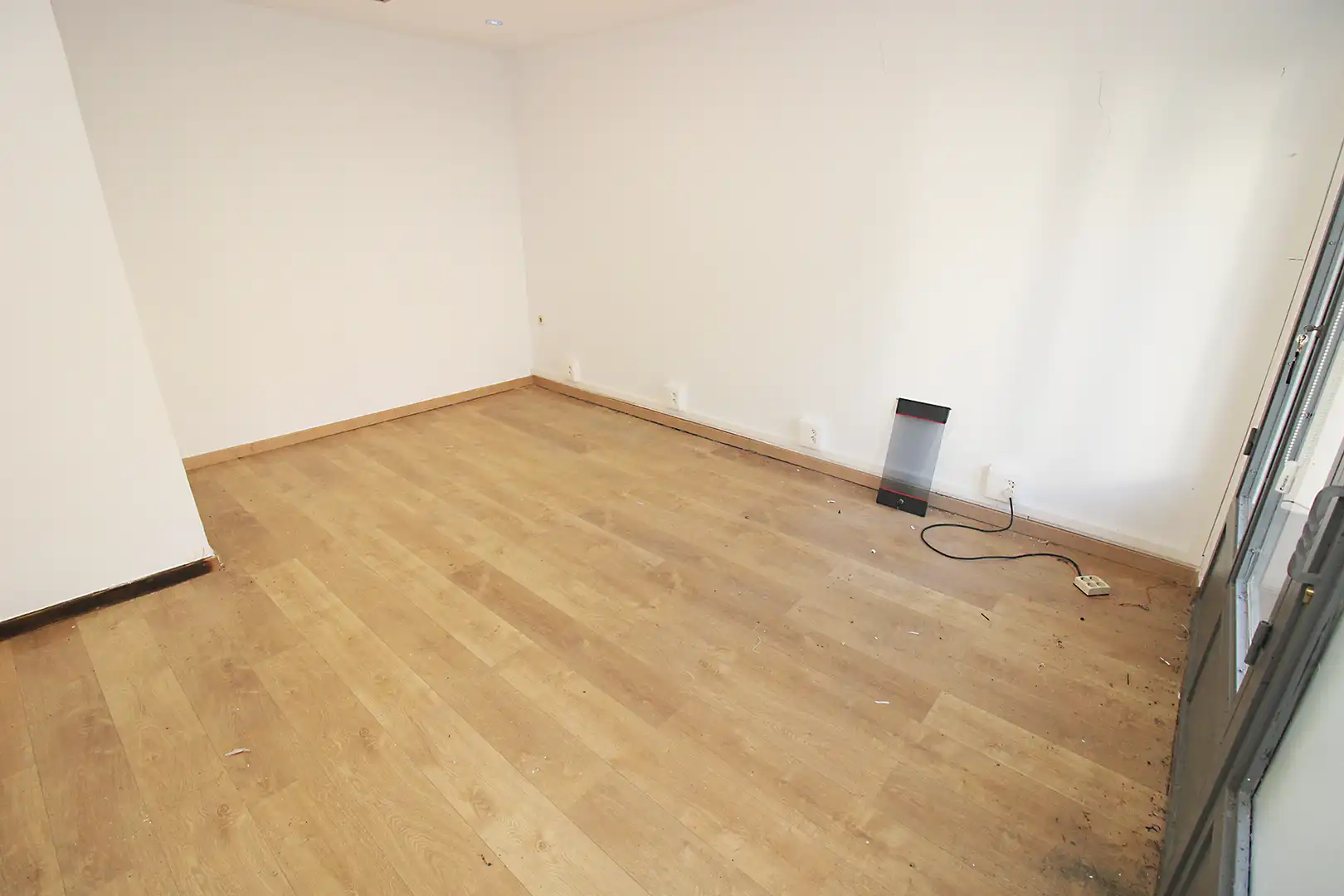 Commercial properties for rent in Torrelaguna  with Air Conditioner