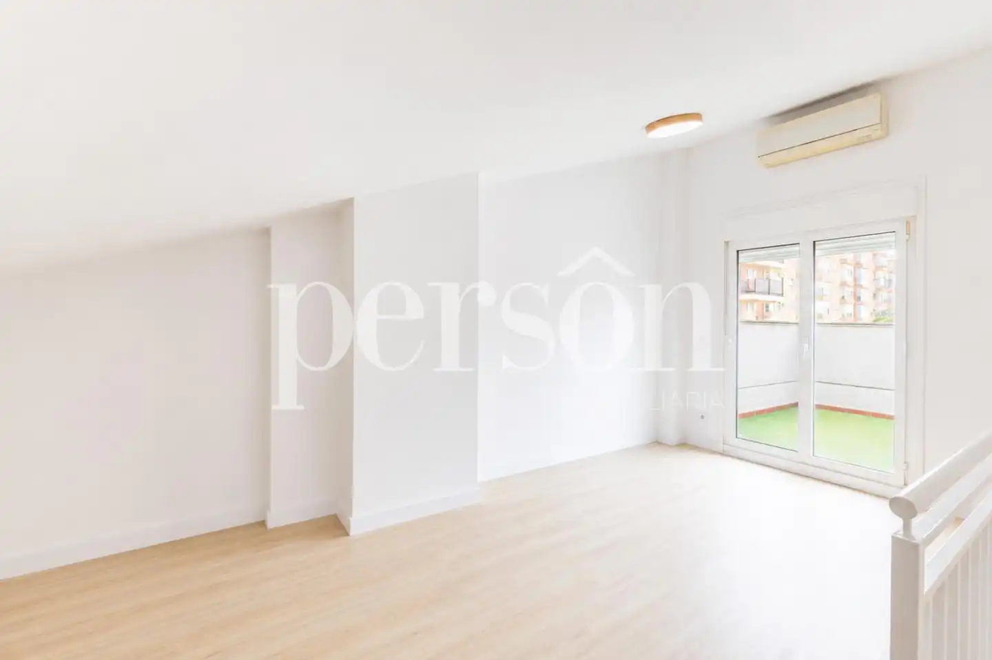 Bedroom of Houses for sale in Silla  with Air Conditioner and Terrace