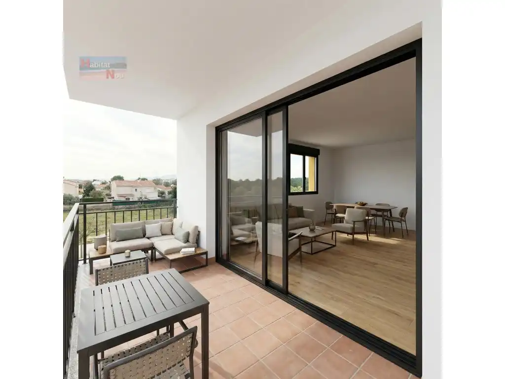 Penthouse with lift for sale in Calle Josep Cañas