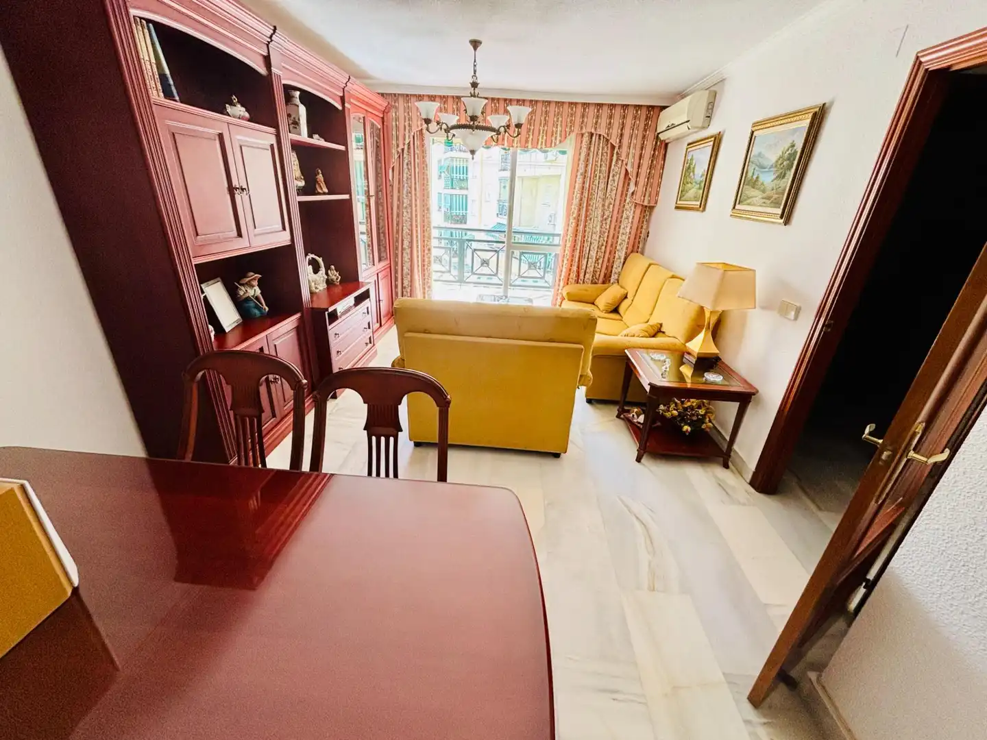 Sala de estar de Piso en venta en Málaga con Aire acondicionado, Calefacción y Jardín privado
