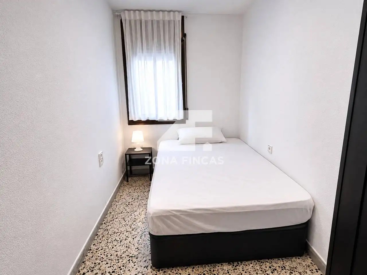 Habitación de Apartamento en venta en Santa Coloma de Gramenet con Aire acondicionado y Calefacción
