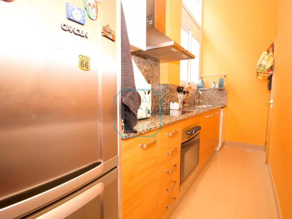 Küche von Maisonette zum Verkauf in Barcelona