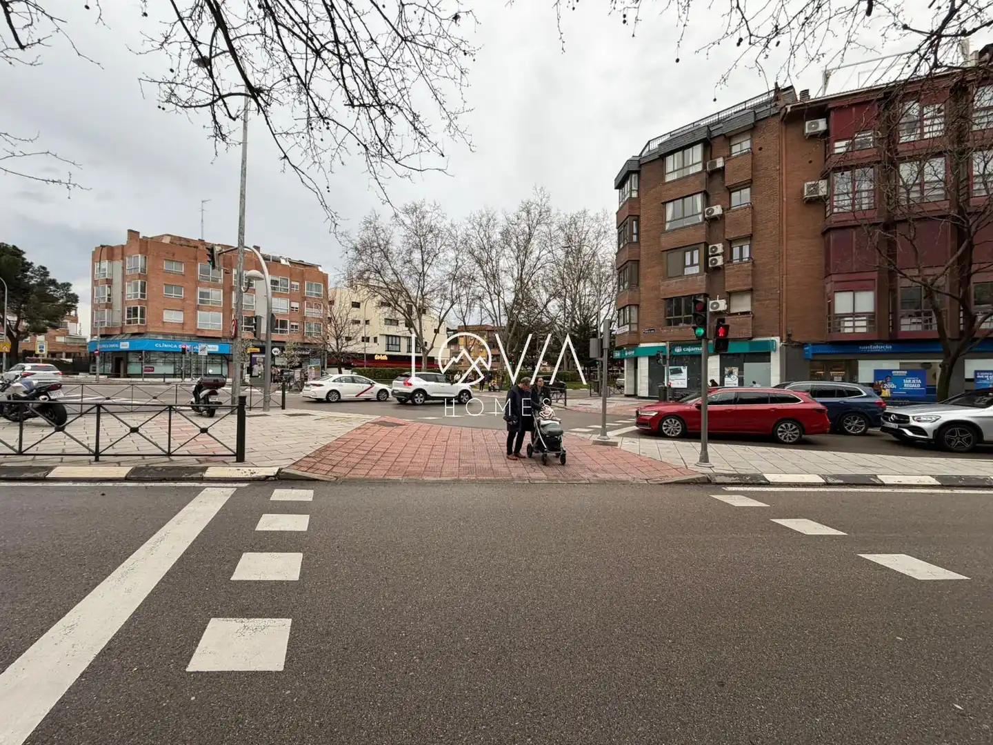 Vista exterior de Local en venda en Madrid