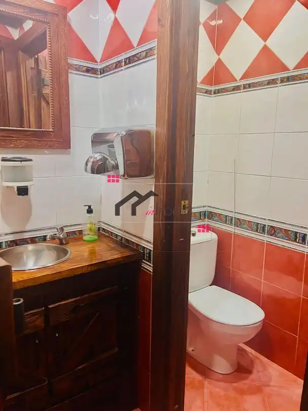 Bathroom of Commercial properties for sale in Rontegui - Pormetxeta