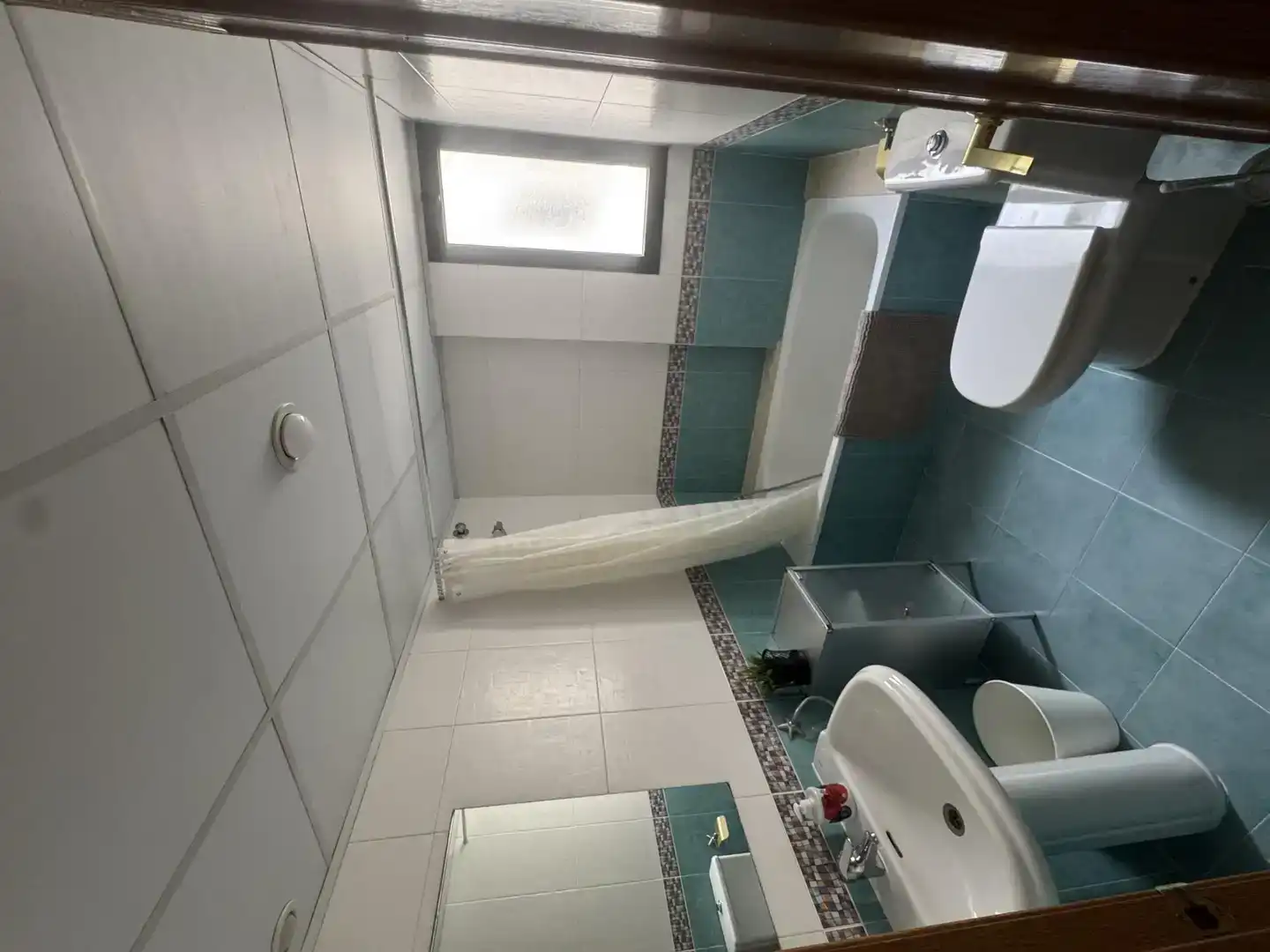 Bany de Apartament per a compartir en Zona Campus Universitario
