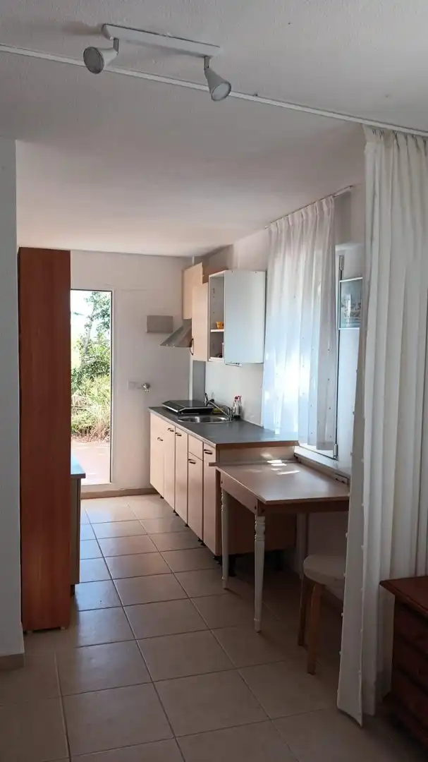 Cuina de Casa o xalet en venda en Pueblo - Urbanizaciones