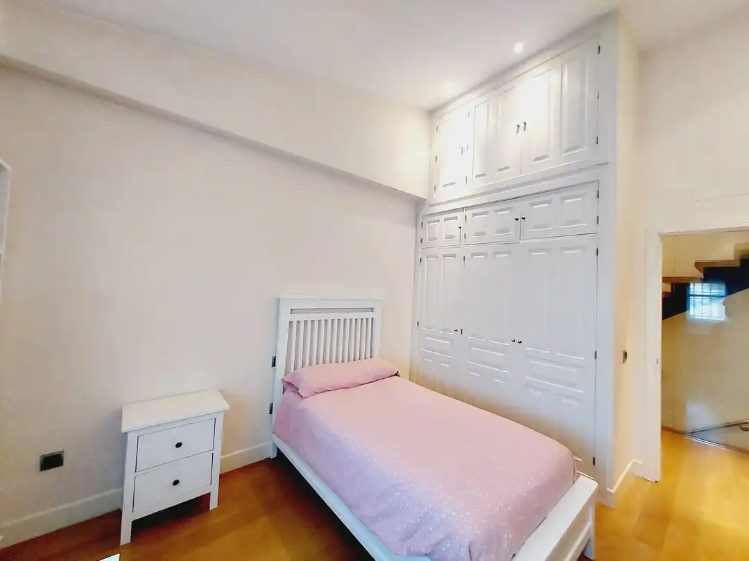 Casa amb terrassa en venda a Calle Carlos Saura, imagen 47