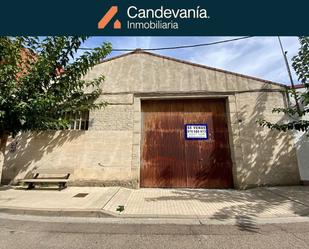 Industrial buildings to rent in Zuera