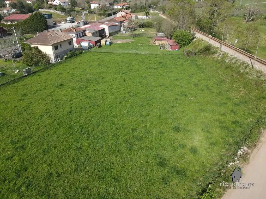 Wohnbaugrundstück zum Verkauf in Ribadesella, imagen 2