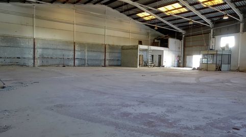 Foto 3 von Fabrikhallen zur Miete in Carrer Sèquia de Quart, 15, Metro - Auditorio, Paiporta