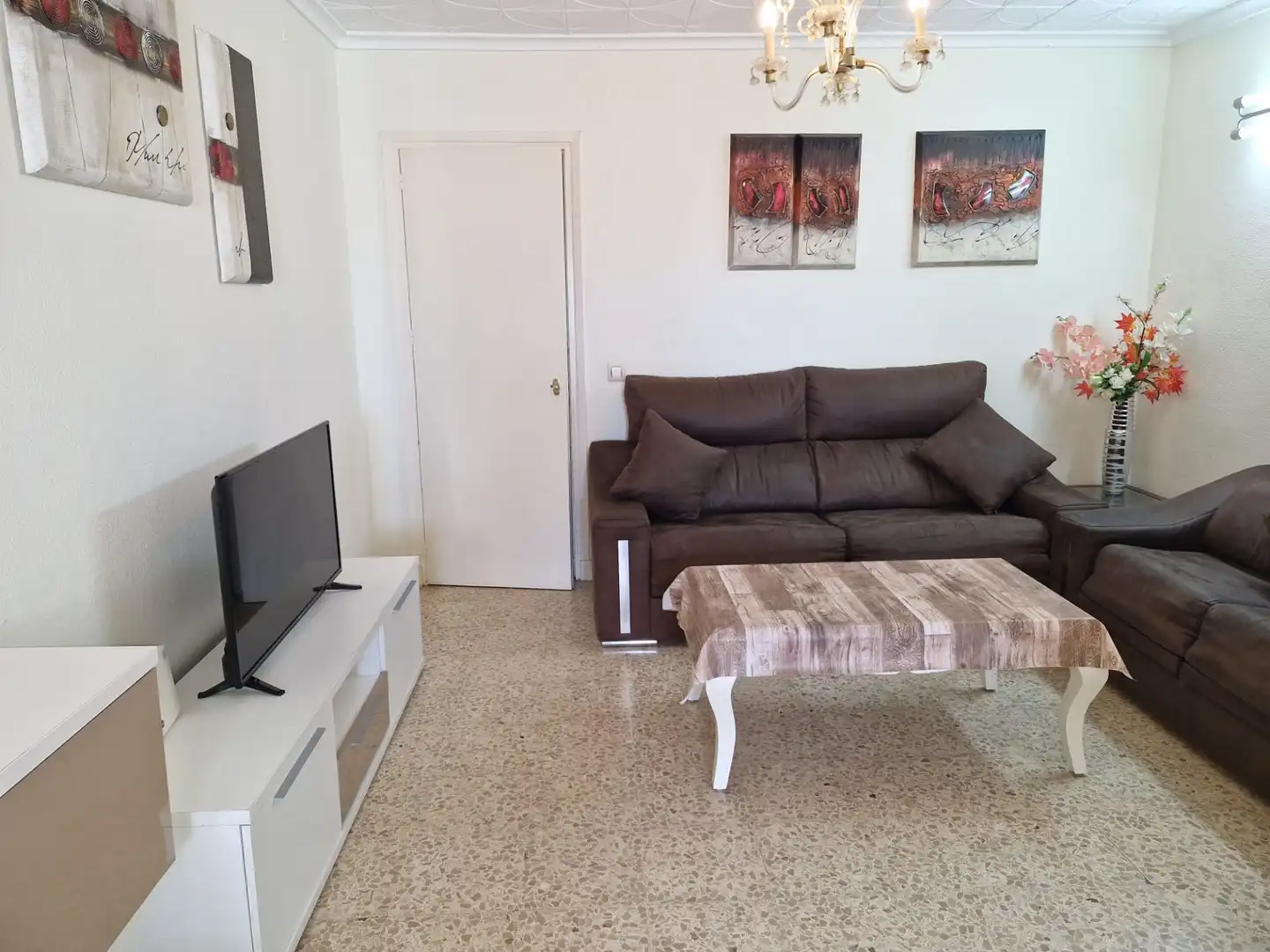 Sala de estar de Piso en venta en La Línea de la Concepción