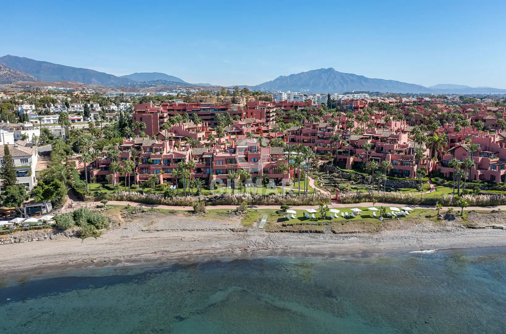 Apartamento con terraza en venta en Selwo, imagen 15