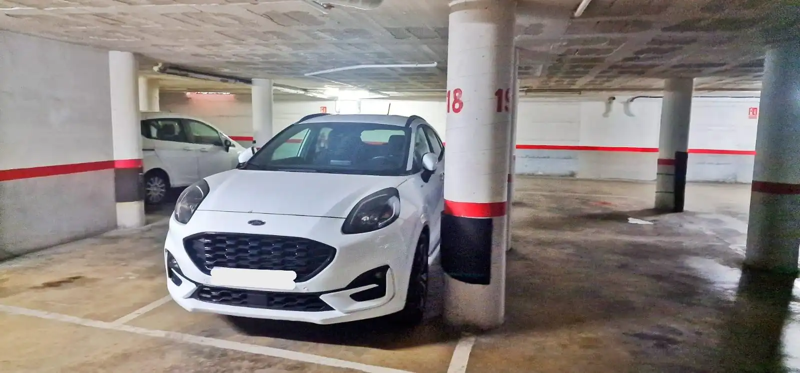 Parcheggio in vendita a Plaza Louis Braille
