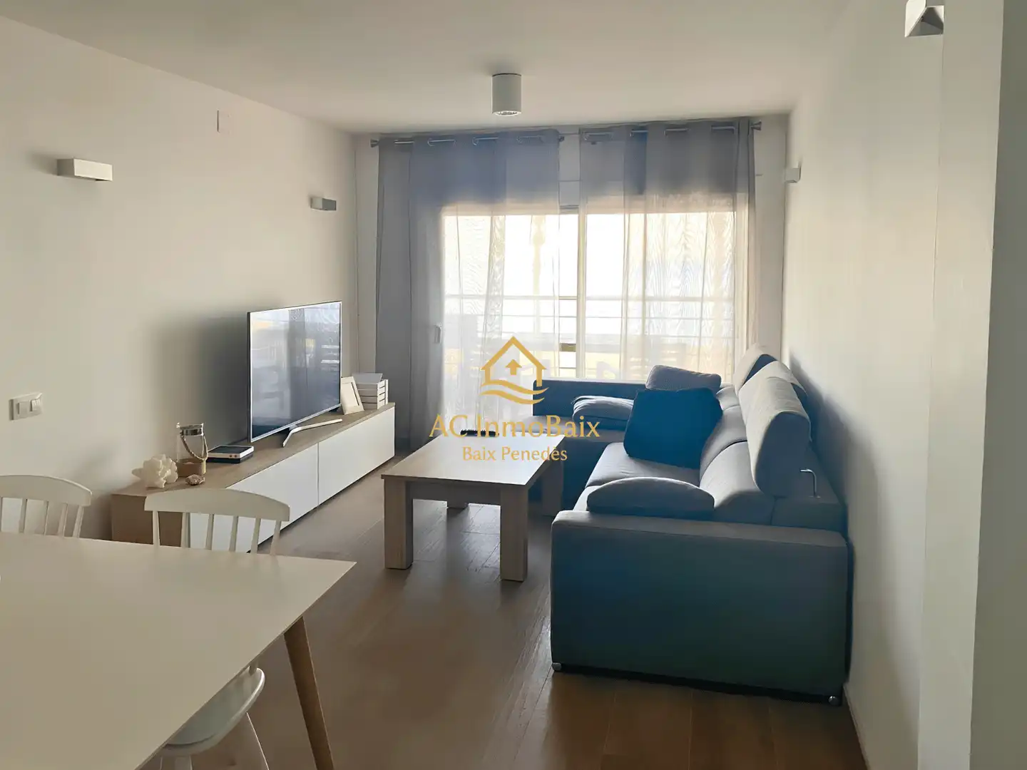 Sala d'estar de Apartament en venda en Calafell amb Aire condicionat, Terrassa i Traster