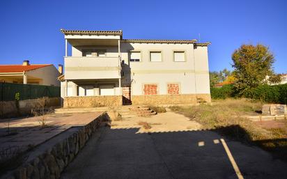 Exterior view of House or chalet for sale in Barajas de Melo  with Terrace