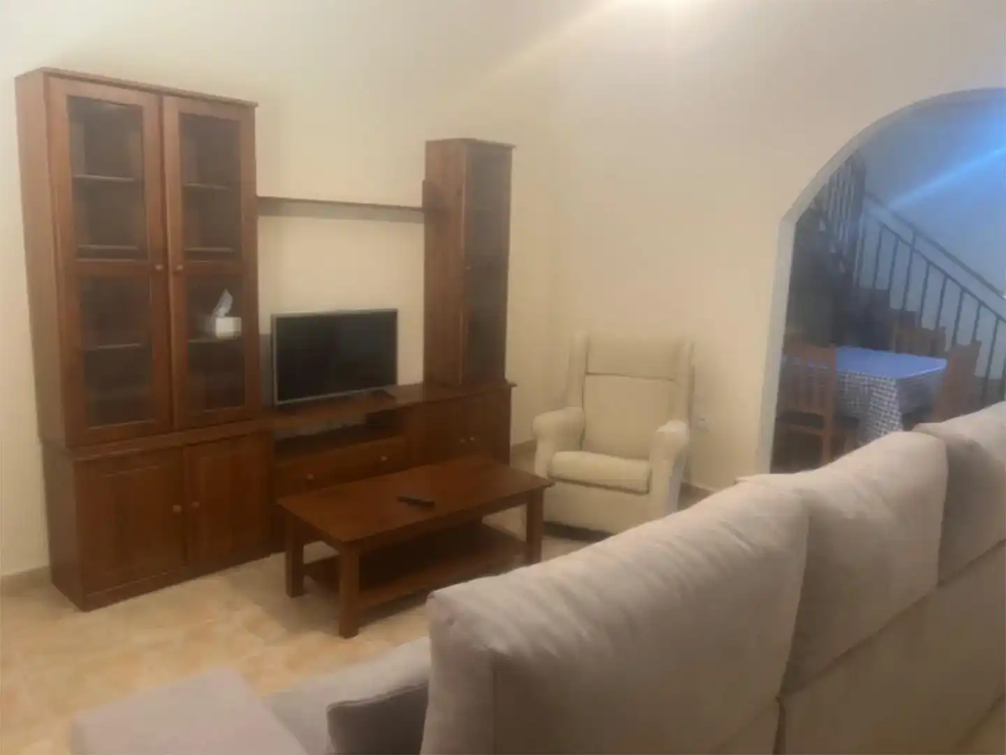 Sala d'estar de Dúplex en venda en Arenales de San Gregorio amb Aire condicionat, Traster i Moblat