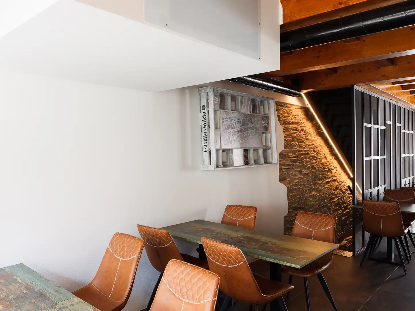 Esszimmer von Gebäude zum Verkauf in Lugo