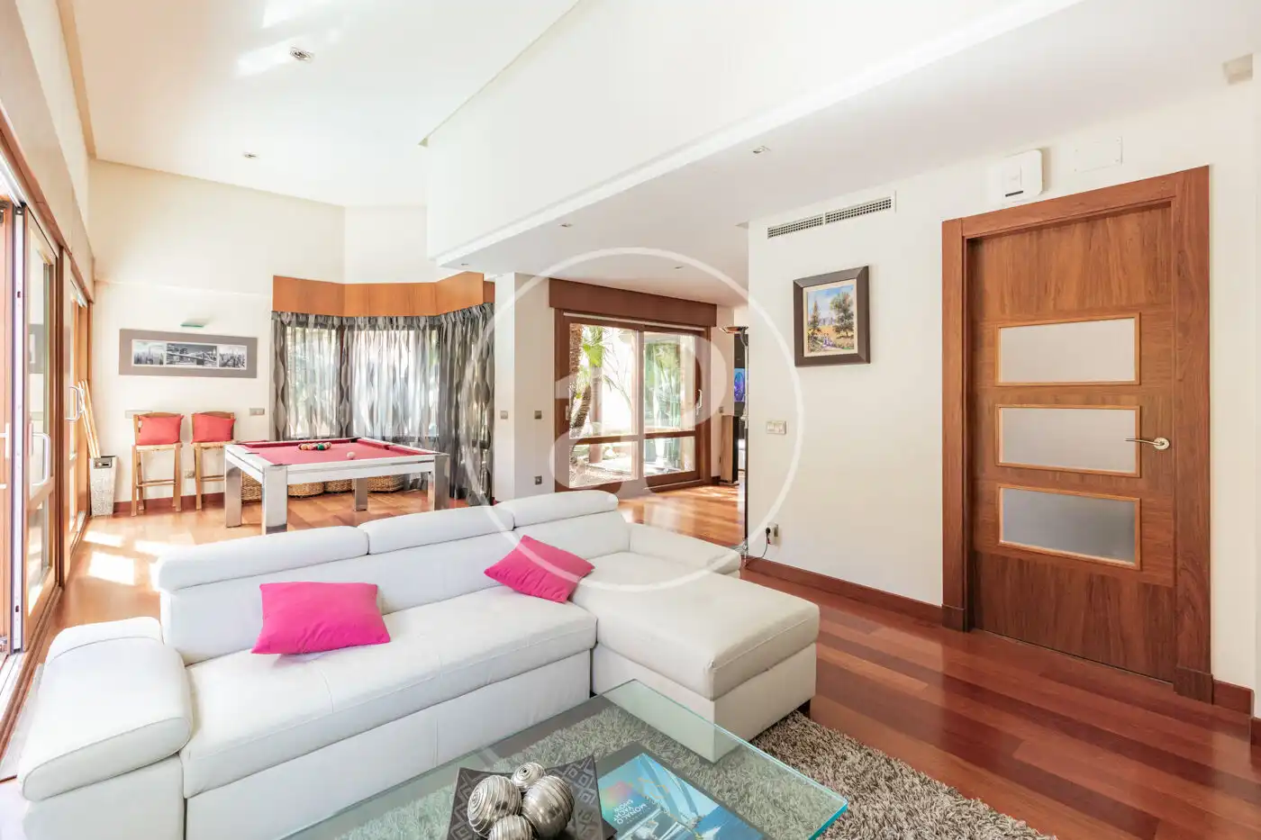 Sala de estar de Casa o chalet en venta en Madrid con Aire acondicionado, Calefacción y Jardín privado