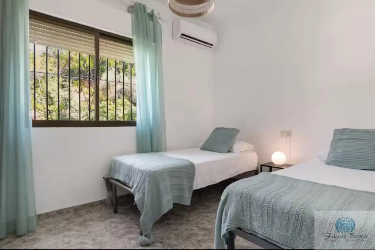 Habitación de Finca rústica en venta en Montecorto con Aire acondicionado, Terraza y Trastero