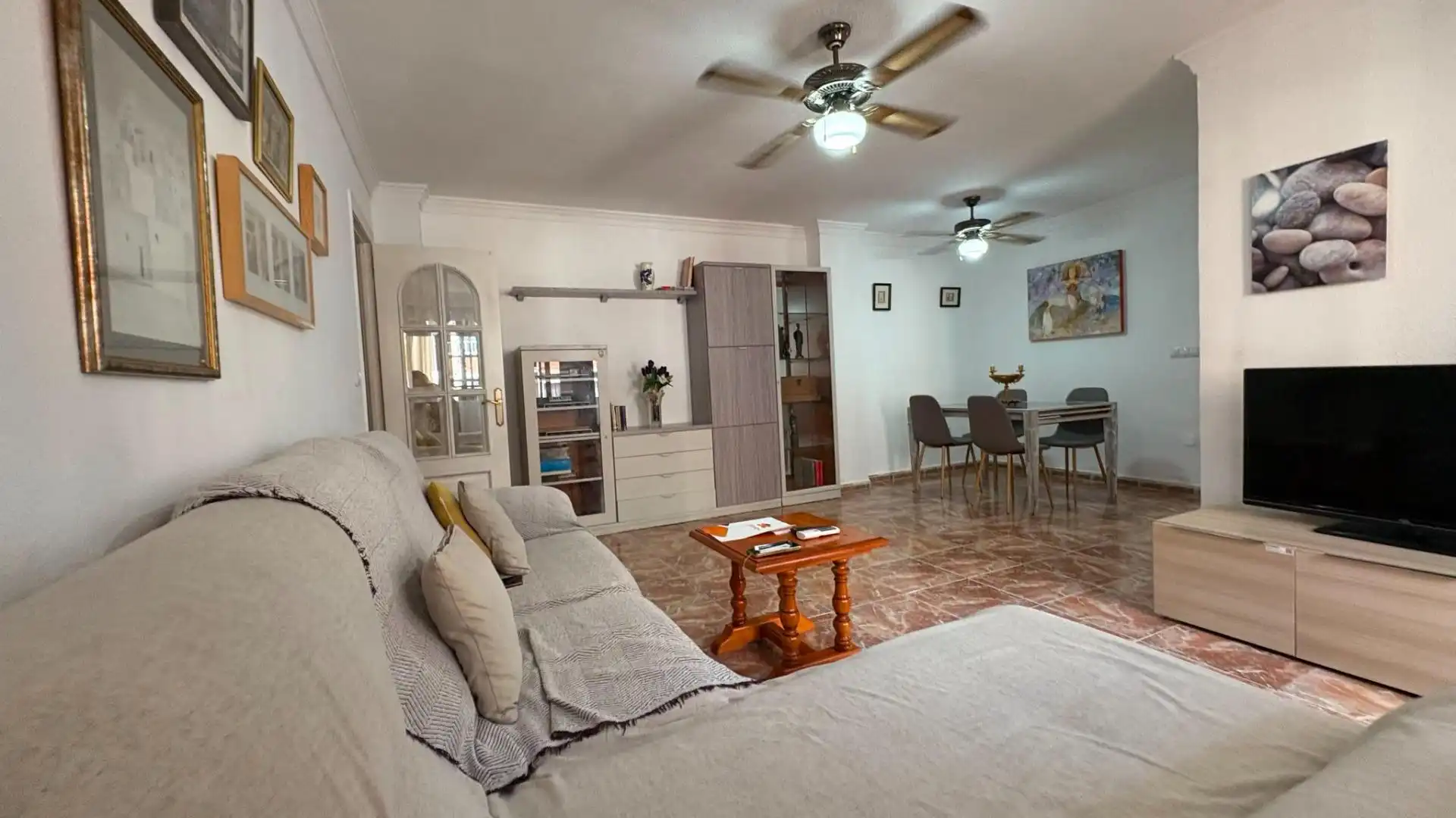 Sala de estar de Piso de alquiler en Málaga con Aire acondicionado, Amueblado y Balcón