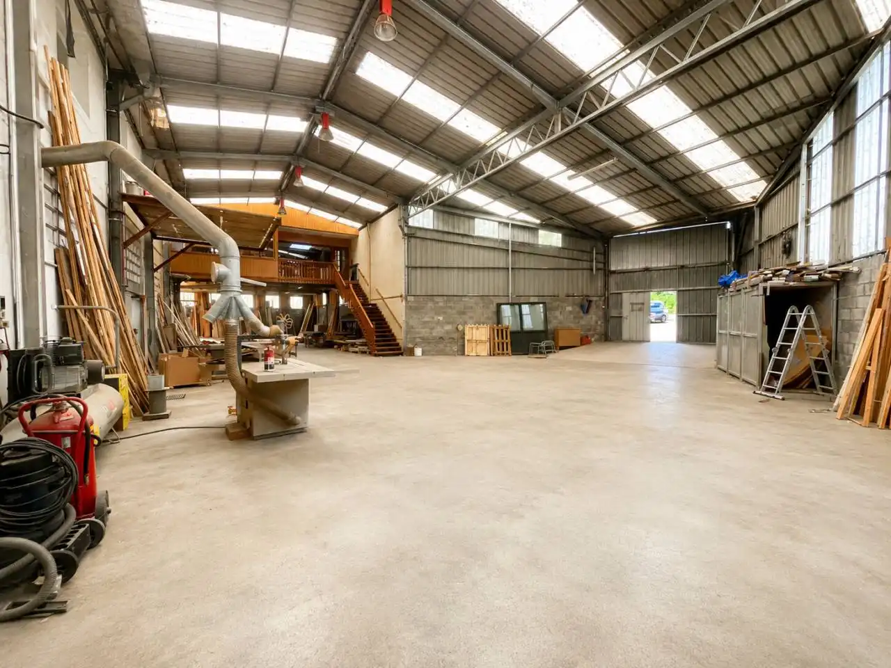 Industrial buildings for sale in Coristanco