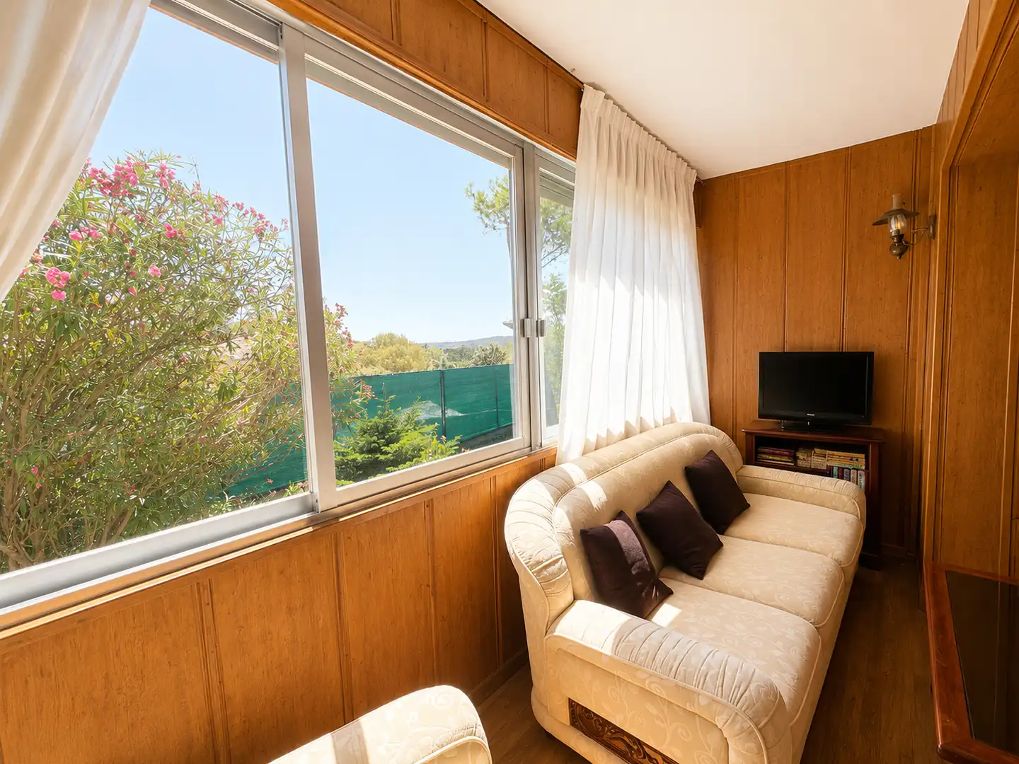 Terraced house with garden for sale in Calle Zarrazin 7, imagen 8