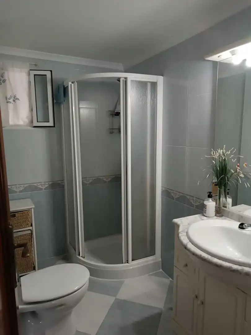Badezimmer von Wohnung zur Miete in Puerto Real