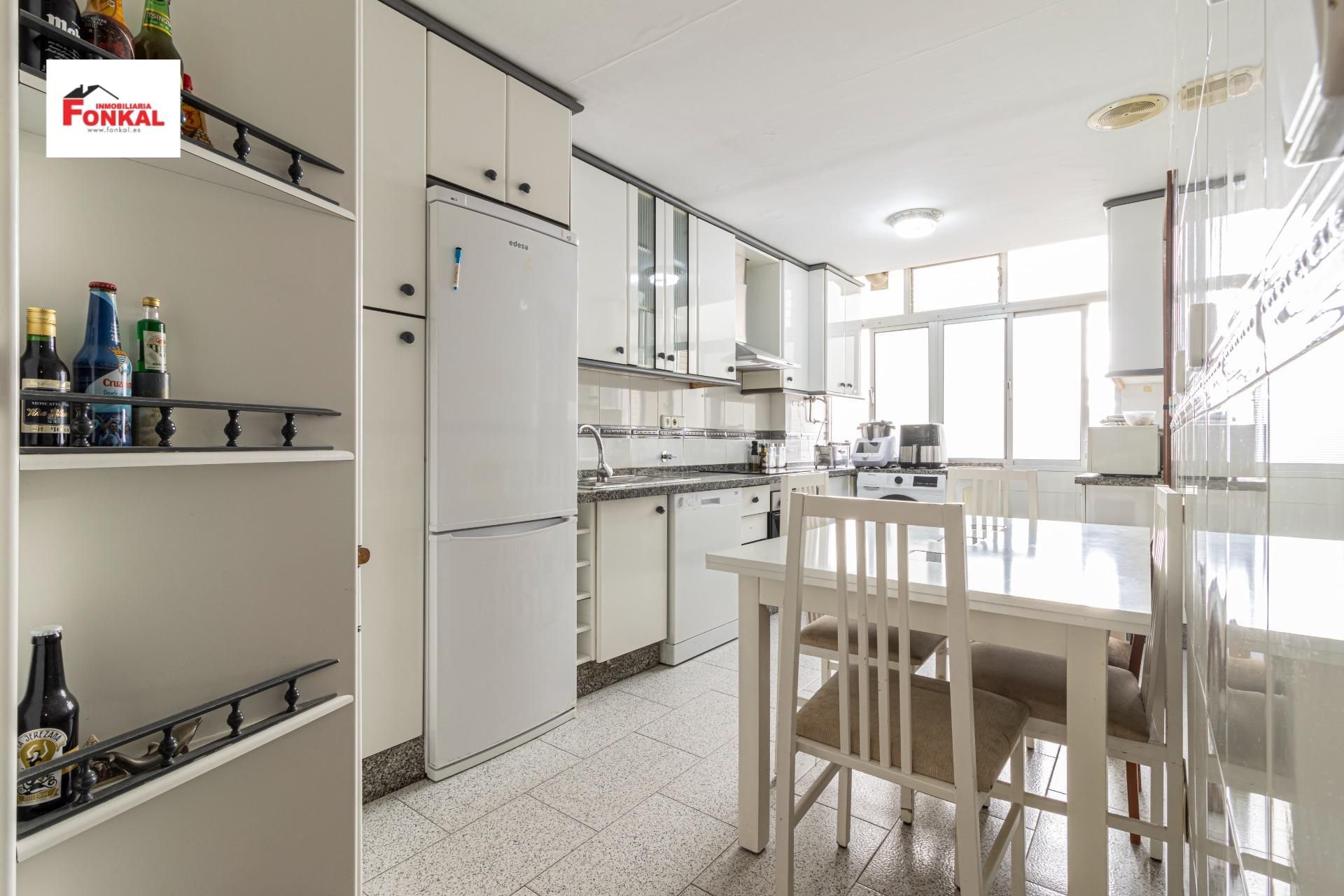 Kitchen of Flat for sale in Jerez de la Frontera  with Terrace