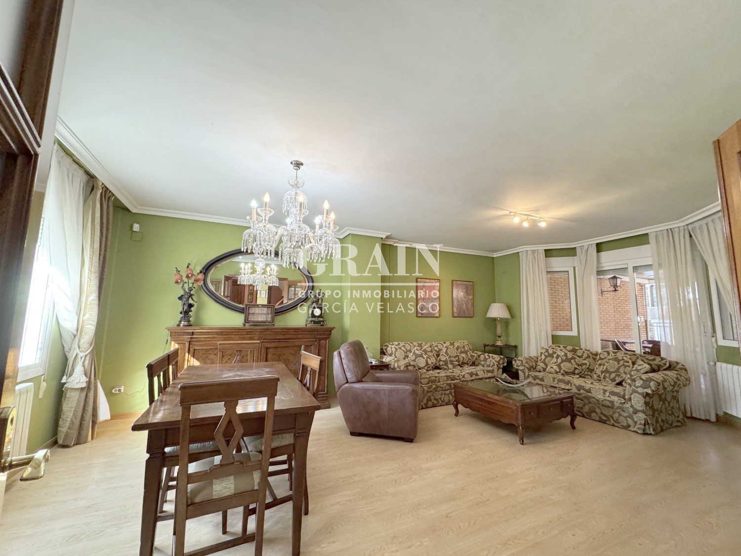 Vista exterior de Casa adosada en venda en  Albacete Capital amb Aire condicionat, Calefacció i Terrassa