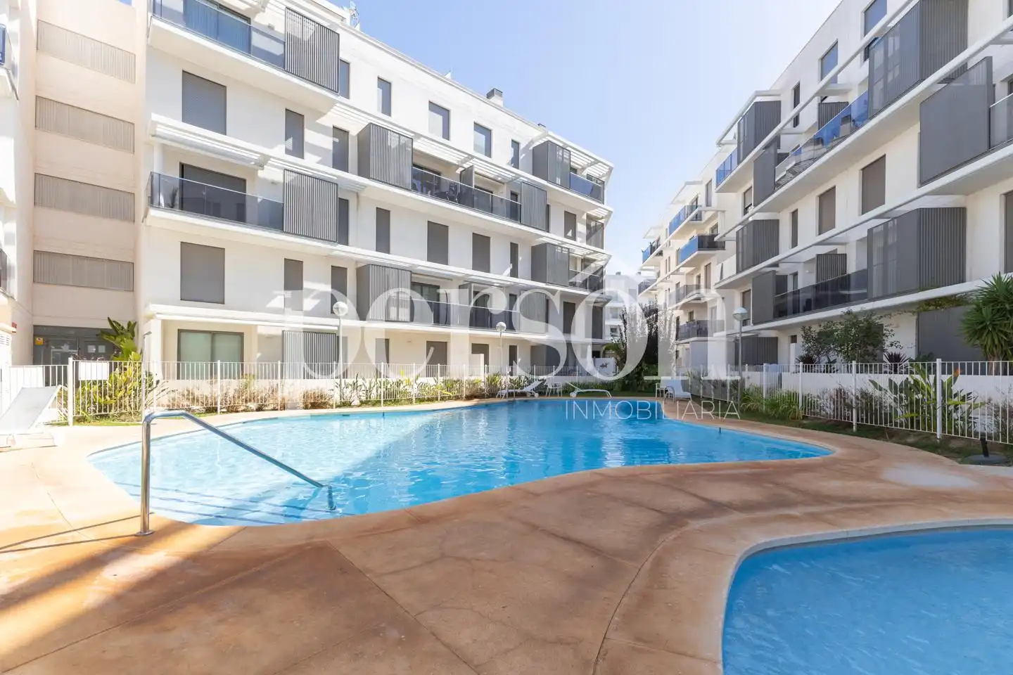 Swimming pool of Flat for rent in Dénia  with Air Conditioner, Terrace and Storage room