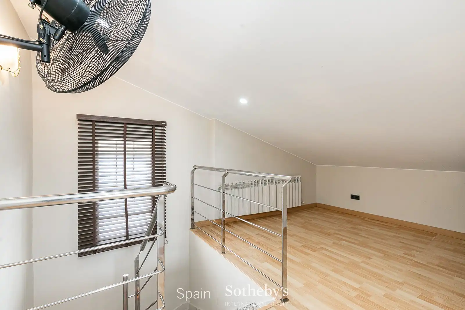 Houses for sale in Sant Pere de Ribes  with Air Conditioner, Heating and Private garden
