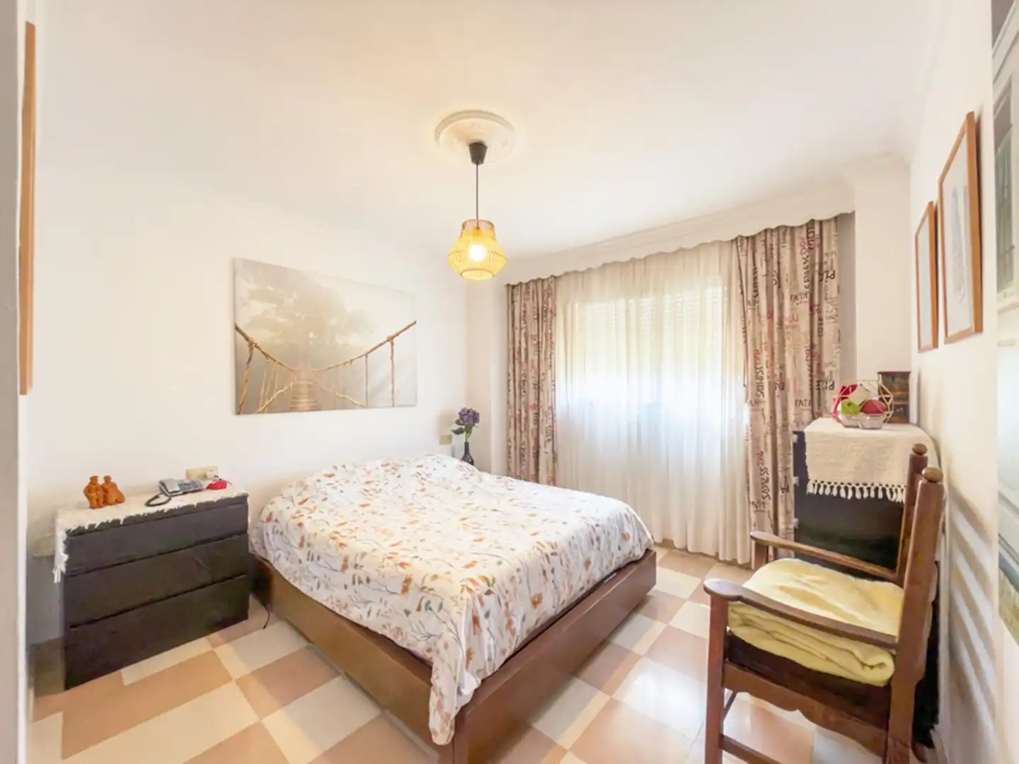Habitación de Piso en venta en Estepona con Terraza y Balcón