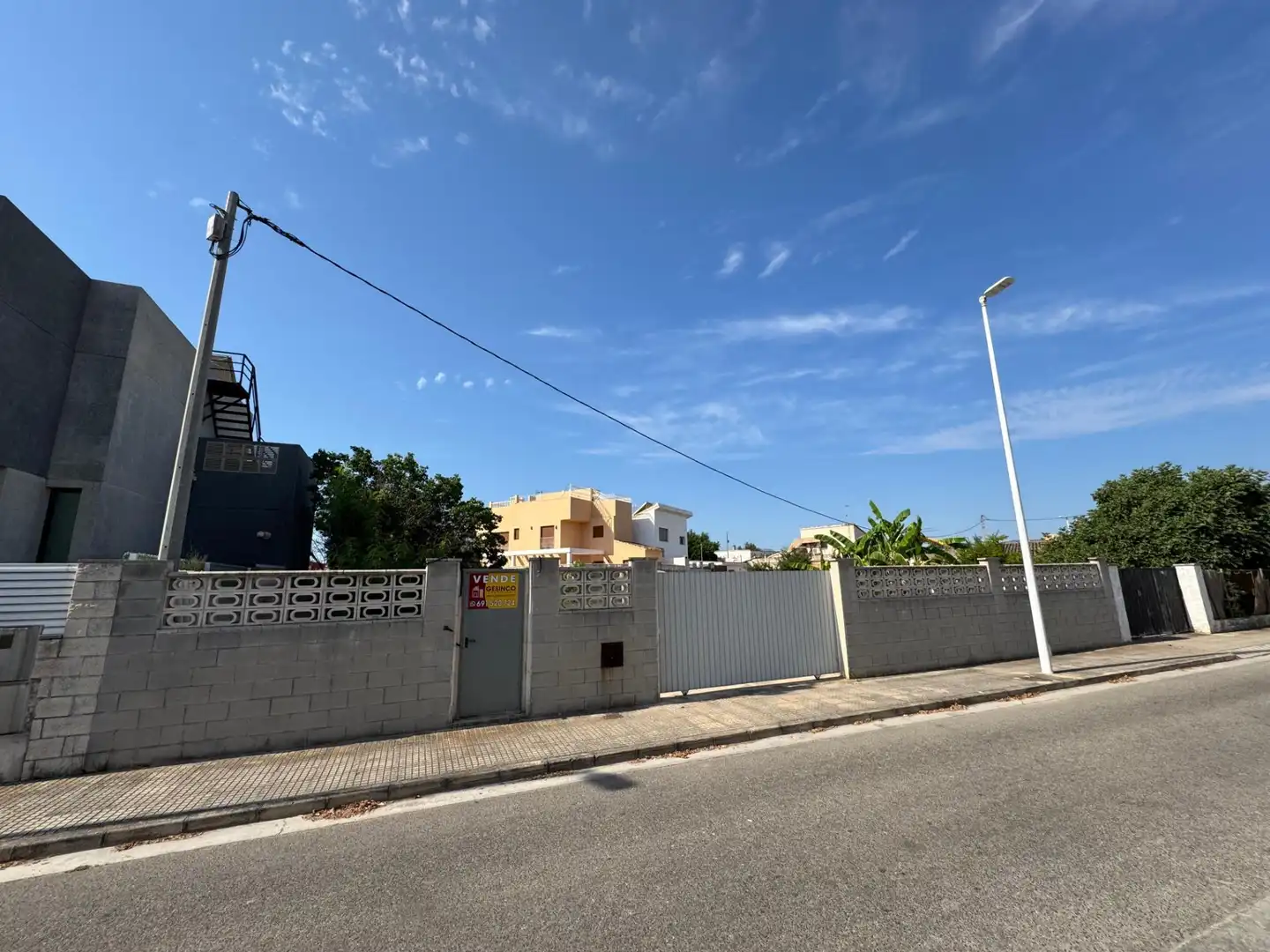Außenansicht von Residential zum Verkauf in Xeresa