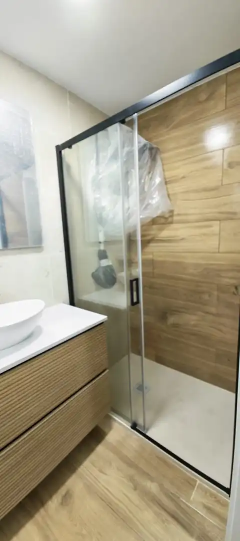 Bany de Pis en venda en Lloret de Mar amb Aire condicionat i Terrassa